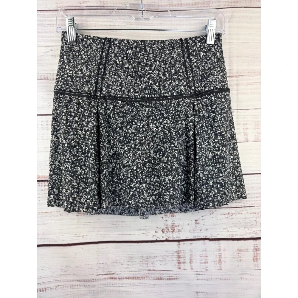 Lululemon Lost In Pace Skirt Tall 15
